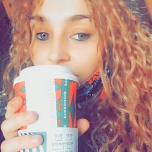 Meet your Posher, Alexandra